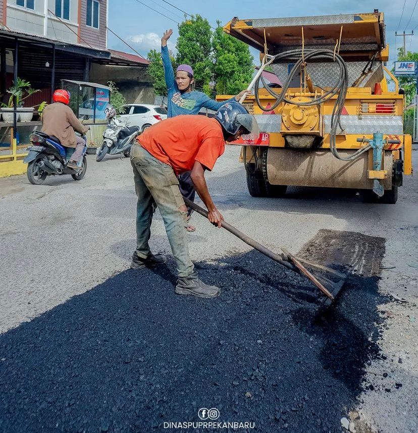Perbaikan Jalan Di Pekanbaru tak Dianggarkan Dalam APBD-P 2023