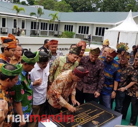 Menristekdikti M Nasir Apresiasi Berdirinya Program Studi Teknologi Pulp dan Kertas Universitas Riau