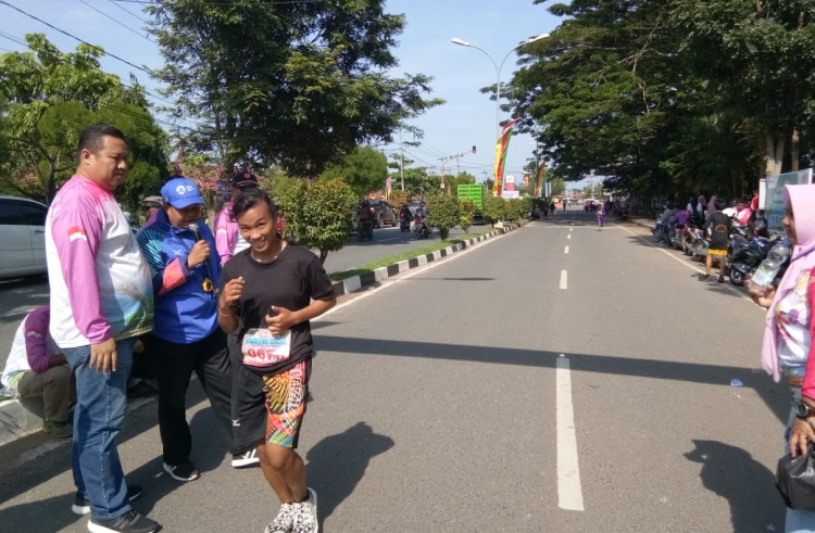 Atlet Tinju Riau Asal Inhu Juara Marathon Danau Meduyan-Danau Raja