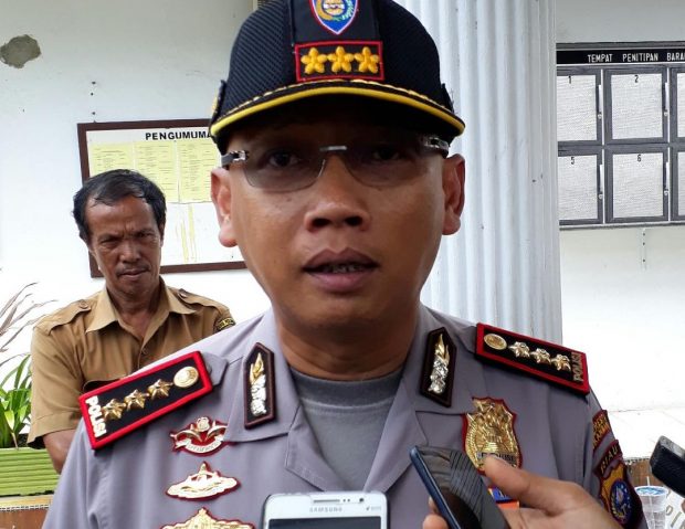 Polisi Usut Robohnya Tembok Maut SDN 141 Pekanbaru 