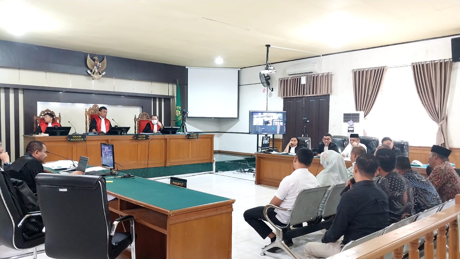 Sidang Korupsi Bupati Meranti Nonaktif, Dinonjobkan Usai Protes UP GU Dipotong 