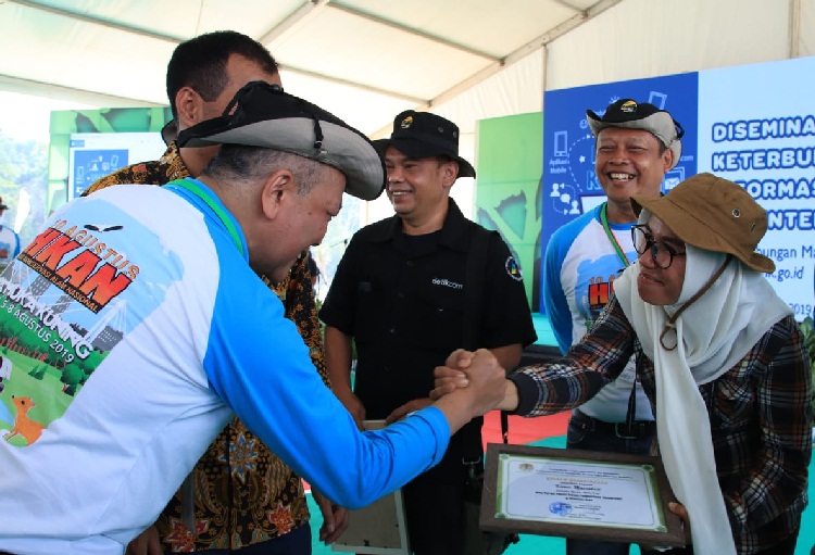 Pengurus PWI Riau Terima Penghargaan dari KLHK