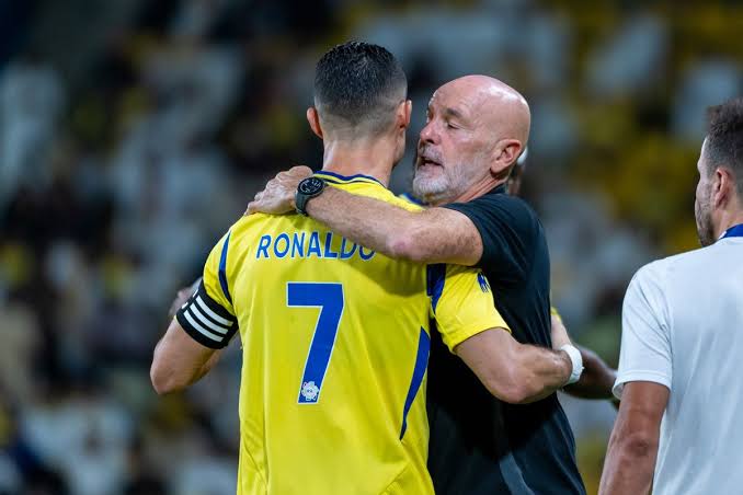 Al Nassr Pecat Pelatih Pioli, Begini Kata Ronaldo