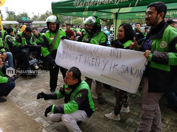 Driver Ojol Ditolak Ajukan Penangguhan Bayar Cicilan Motor Imbas Corona, Ini Kata Leasing