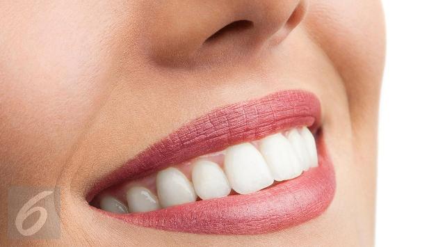 Benarkah Gigi Kuning Lebih Sehat dari Gigi Putih?