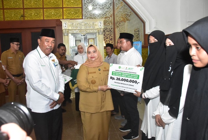 Cita-cita ke Al-Azhar Terwujud, Baznas Bengkalis Beri Beasiswa Penuh ke 5 Putra-Putri Terbaik
