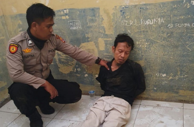 Kesaksian Teman Pelaku Penusuk Wiranto: Pernah Terlibat Narkoba dan Kawin Cerai
