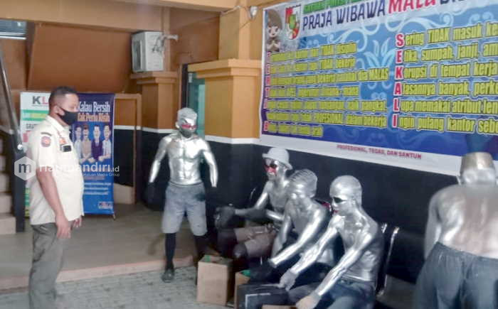 Lima Manusia Perak di Pekanbaru Diamankan Satpol PP