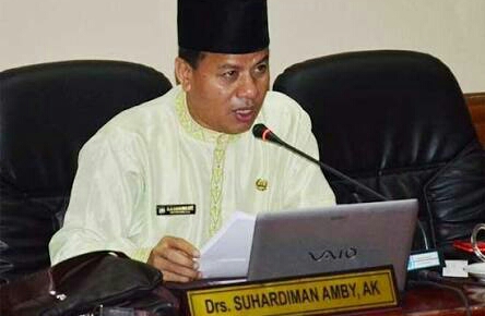 Suhardiman Amby Pertanyakan Rp3 Triliun Tambahan Modal BUMD di Riau