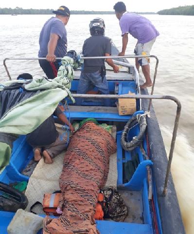 Nelayan Tewas Setelah Makan Udang