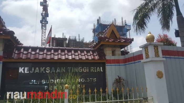 Kajati Riau: Kita Terima Hibah Gedung, Bukan Uang