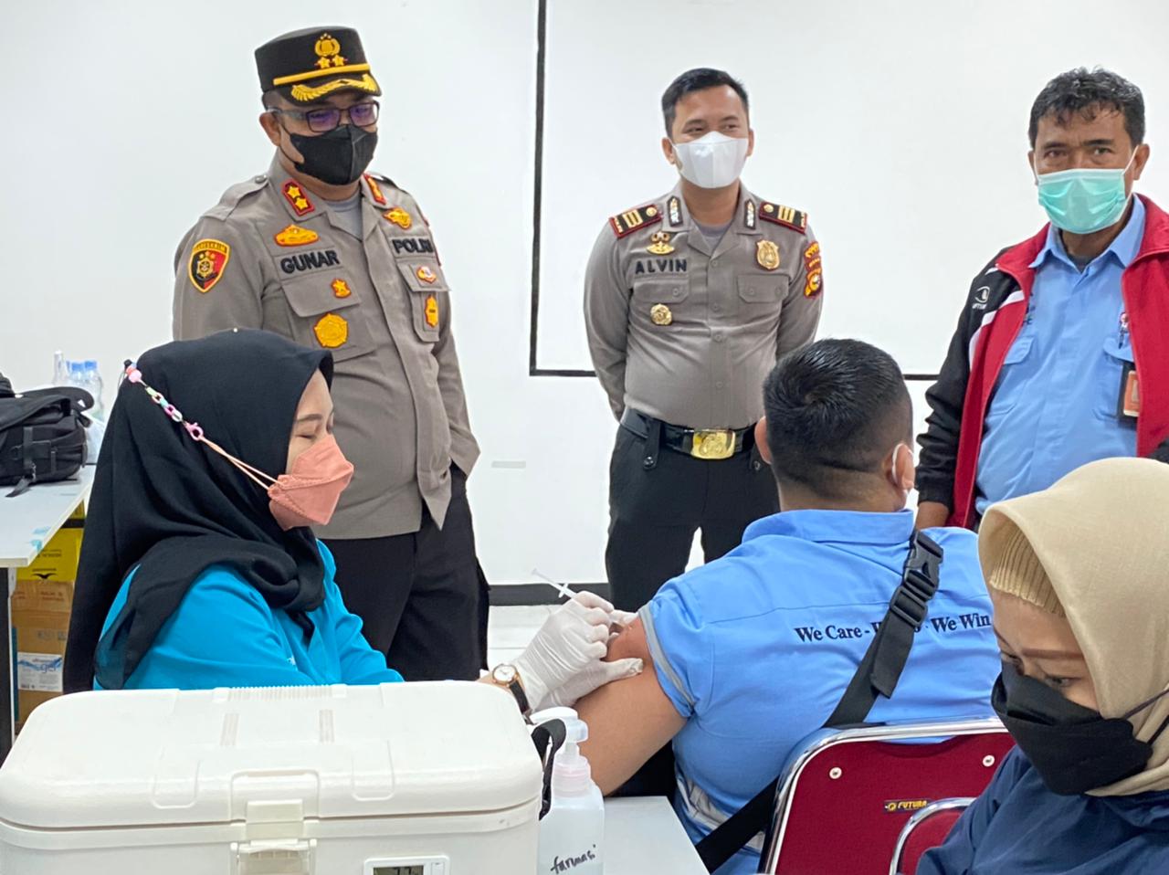 Kalpores Siak Tinjau Lokasi Vaksinasi Covid-19 di PT IKPP