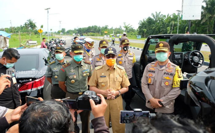 12 Daerah di Riau Lakukan Penyemprotan Disinfektan Serentak, Libatkan 3.802 Personel TNI-POLRI