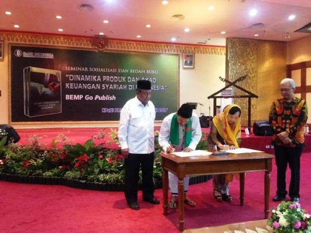 BI Teken MoU dengan 17 Pesantren di Riau