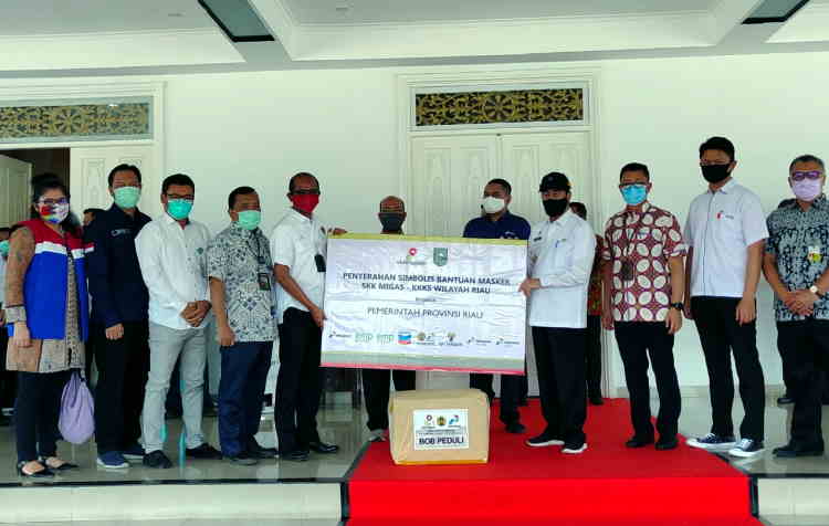 Sumbang Ratusan Ribu Masker, SKK Migas dan KKKS Riau Komitmen Bantu Daerah