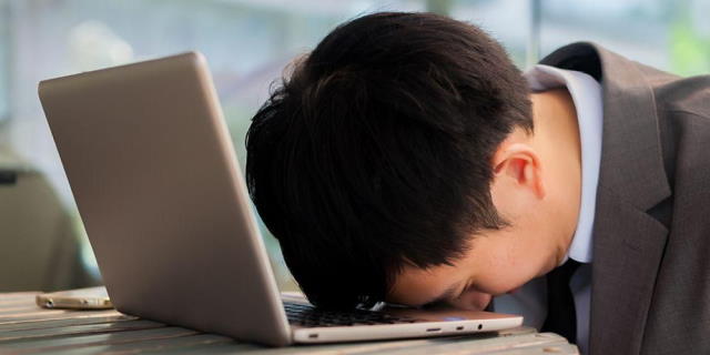 Waspadai Bahaya Microsleep atau Tertidur Tiba-Tiba