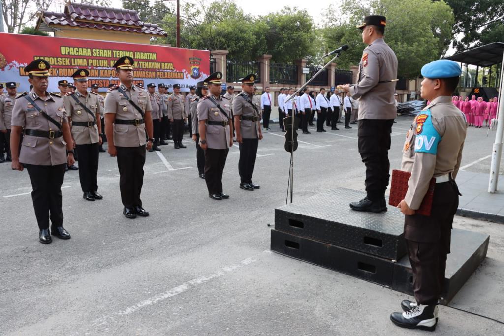 Empat Kapolsek di Wilkum Polresta Pekanbaru Disertijabkan