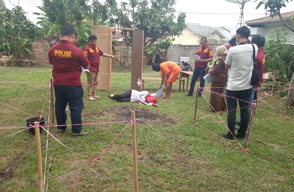 Tidak Ada Tersangka Lain, Polres Meranti Lakukan Rekonstruksi Pembunuhan Erna 