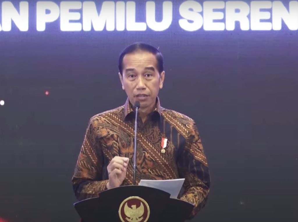 Jokowi Khawatir Istana Dituduh Gagalkan Koalisi Parpol