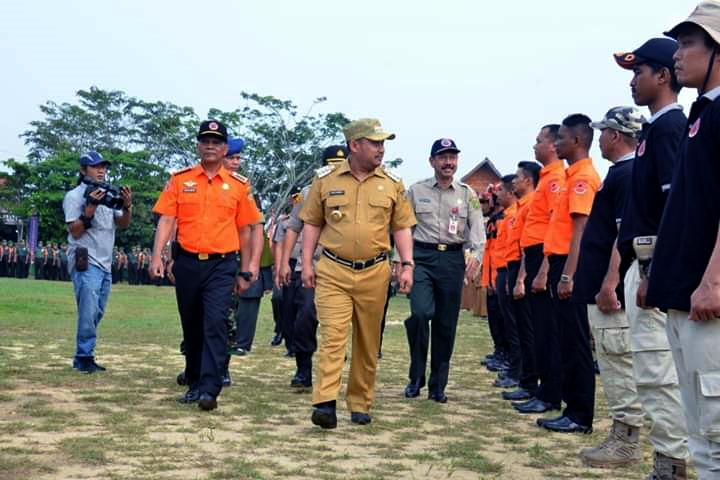 Hadapi Risiko Bencana Banjir dan Longsor, Ini Imbauan Gubri untuk Warga Kampar