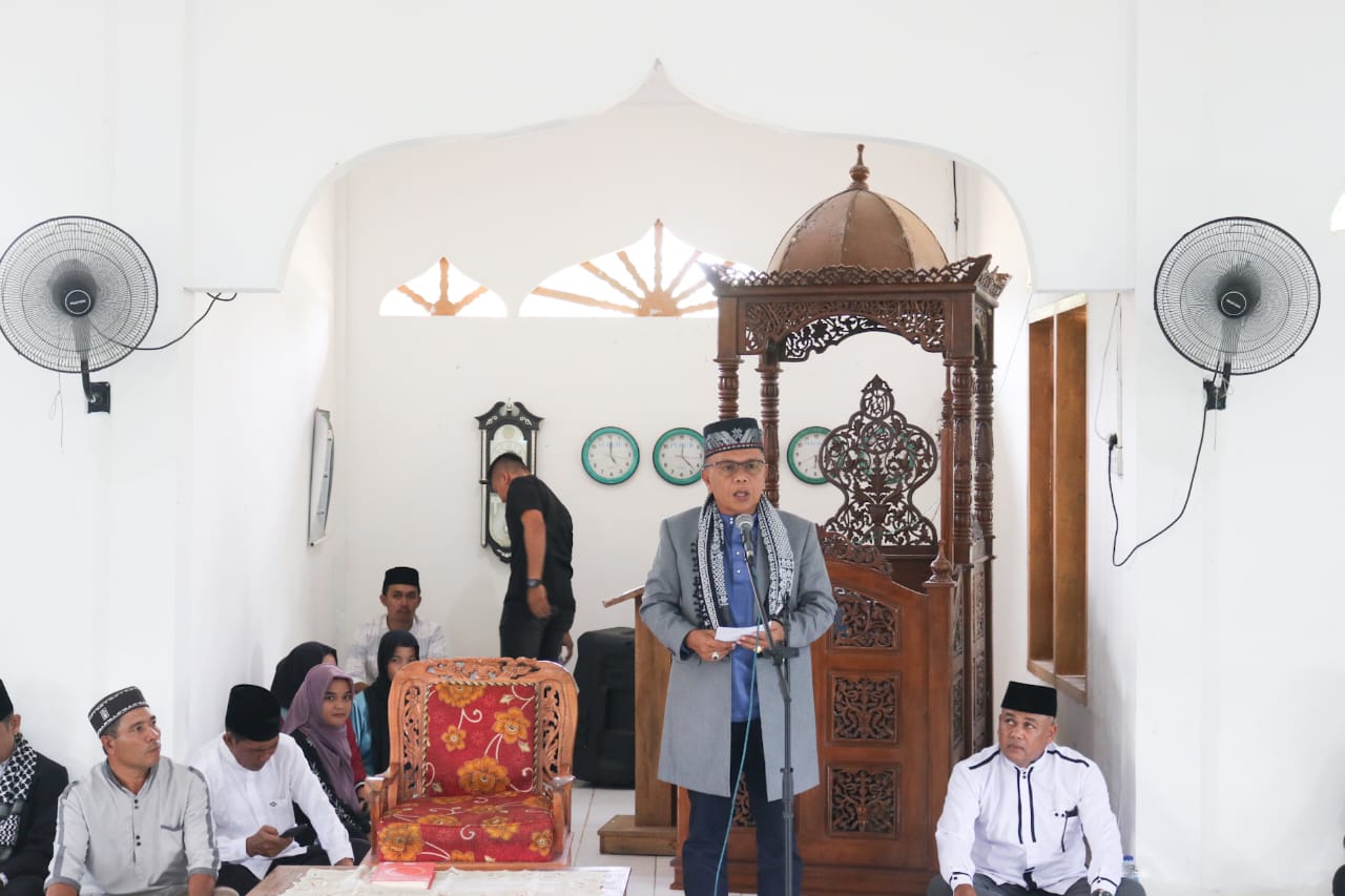 Isra' Mi'raj di Desa Sendaur, Plt Bupati Asmar Ajak Tingkatkan Kualitas Ibadah