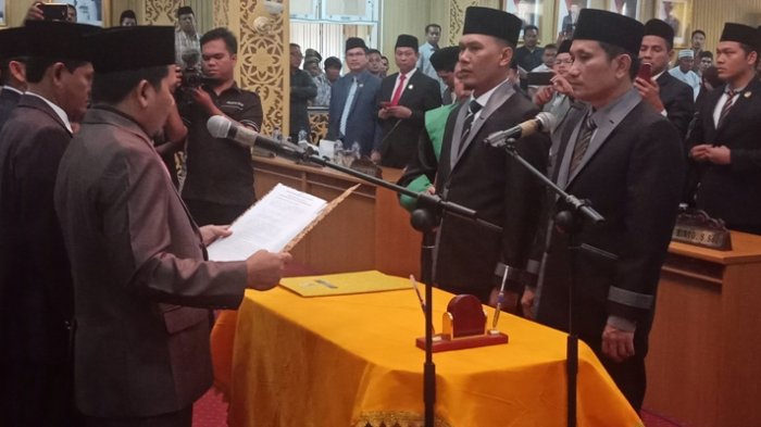 Tidak Menunggu Waktu Lama, DPRD Pelalawan Selesaikan Proses 5 Anggota Dewan Pergantian Antar Waktu