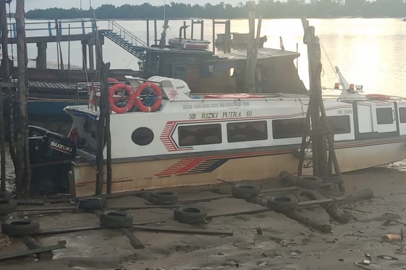 Enam ABK Luka Parah Setelah Speed Boat Tujuan Tanjung Pinang Terbakar di Inhil