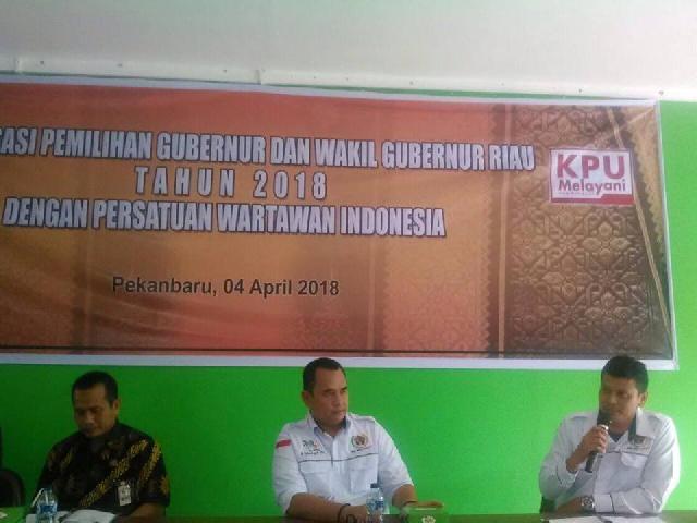 KPU Pekanbaru-PWI Riau Sosialisasikan Pilgubri, Media Harus Sajikan Berita Cagub Adil dan Berimbang