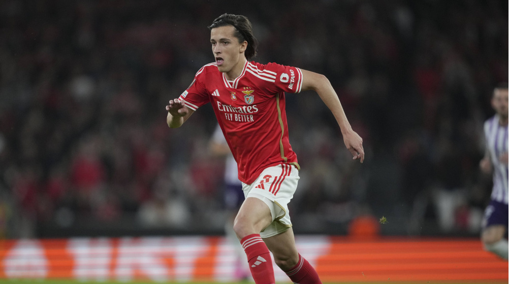 Real Madrid Negosiasi untuk Transfer Alvaro Carreras