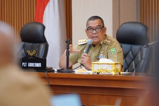 Edy Natar Dilantik Jadi Gubernur Riau Defenitif Besok