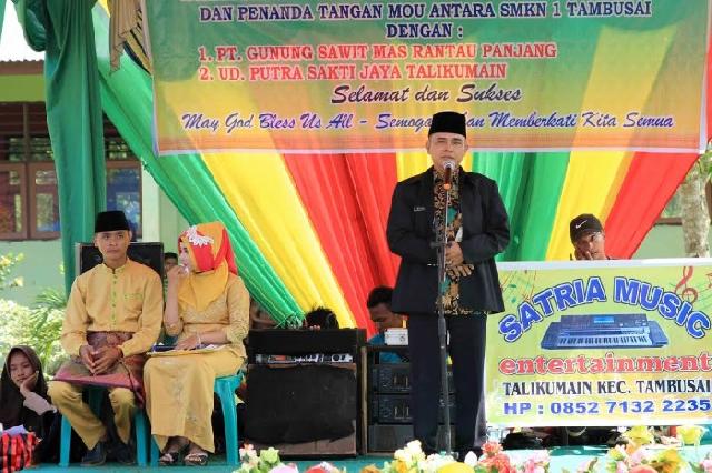 SMKN 1 Tambusai Bangun Kerjasama Dengan Dunia Usaha dan Industri