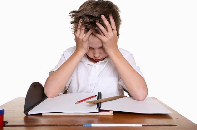 5 Cara Efektif Mengatasi Nilai Ujian Anak yang Turun