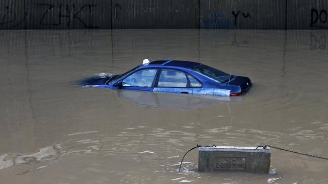 Mobil Terendam Banjir Bisa Klaim Asuransi, Begini Caranya