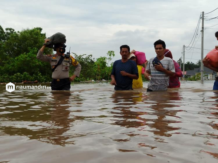 Lelet Atasi Banjir, Dewan Minta Pemko Pekanbaru Tabrak Regulasi Pusat