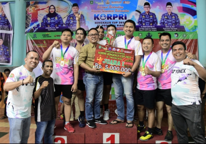 PB BRI Peringkat Satu Turnamen Badminton Korpri Cup Bengkalis 2023