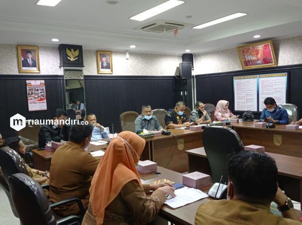 Gara-gara Agus Pramono Tak Hadir, Rapat Lintas Komisi DPRD Pekanbaru dengan OPD Ditunda