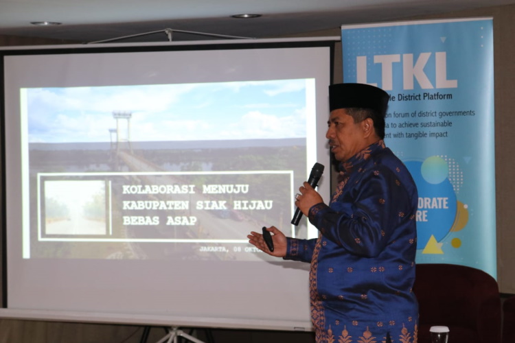 Di Forum LKTL Jakarta, Bupati Alfedri Beberkan Strategi dan Kebijakan Siak Hijau