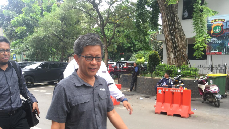 Rocky Gerung Sebut Presiden Tak Paham Pancasila, Warganet Bereaksi