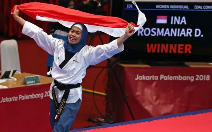 Rosmaniar Defia Sumbang Emas Pertama untuk Indonesia di Asian Games 2018