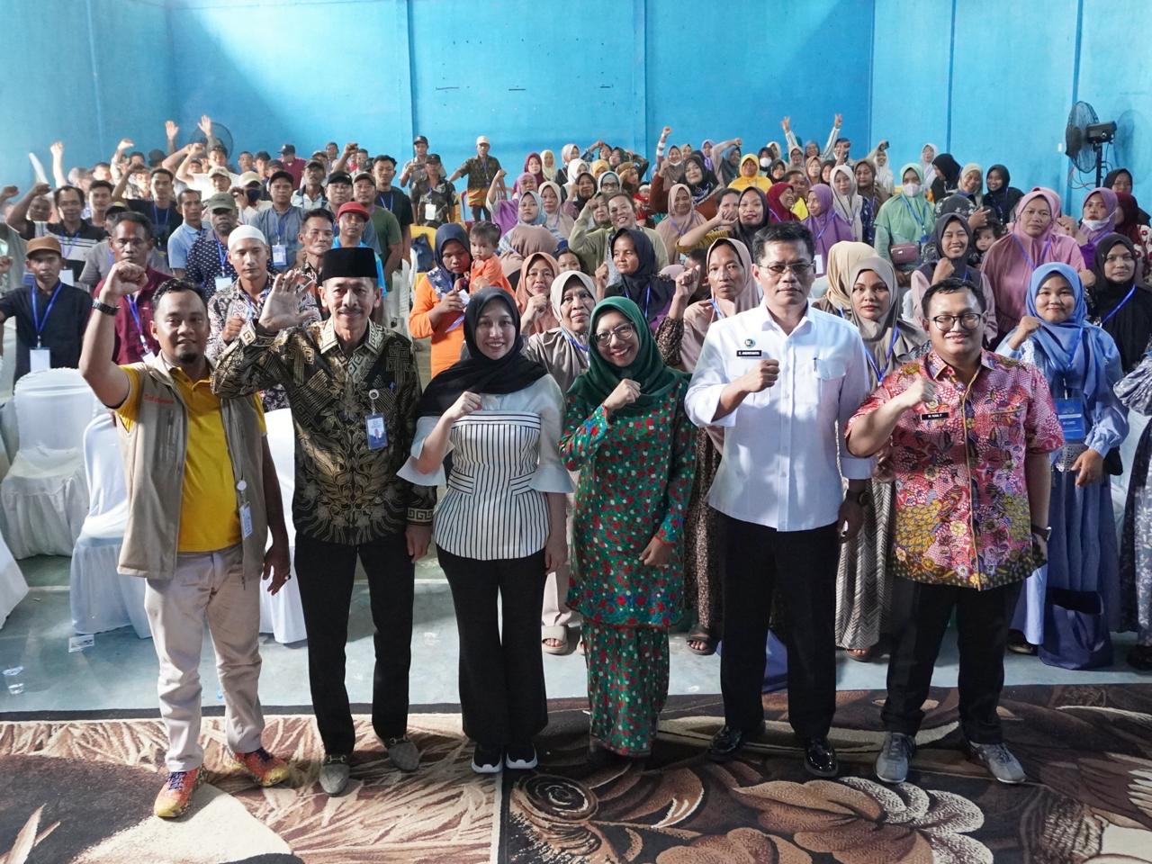 DPR RI Bersama BGN Sosialisasikan Makan Bergizi Gratis ke Masyarakat Desa Sintong