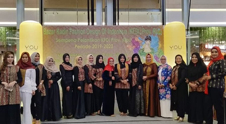 Resmi Dilantik, KFDI Riau Akan Bumikan Batik dan Tenun Khas Melayu yang Kreatif 