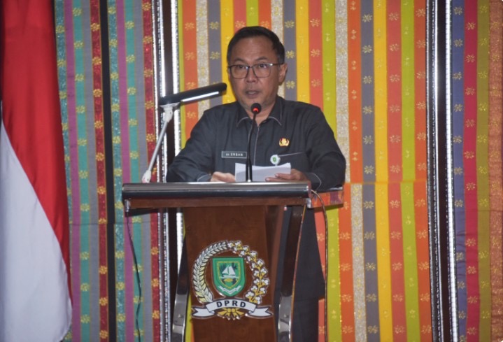 Pemkab Bengkalis Beri Jawaban Pandangan Umum Fraksi Tentang Ranperda APBD Perubahan 2025