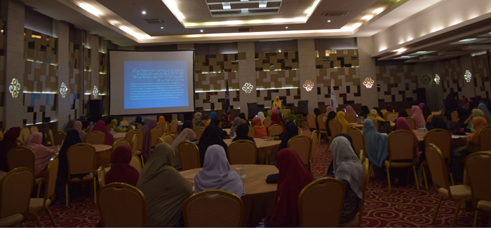 Diskusi Ratusan Tokoh Muslimah di Pekanbaru, Perubahan Hakiki Tidak Cukup Hanya Ganti Rezim
