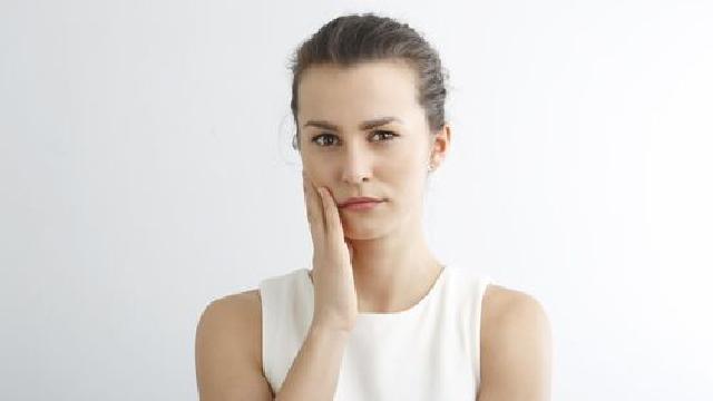 Yuk, Intip 4 Cara Alami Meredakan Gigi Sensitif