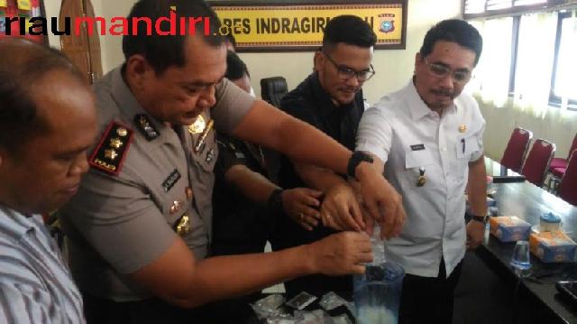 Polres Inhu Musnahkan Barang Bukti Narkoba dari 8 Tersangka