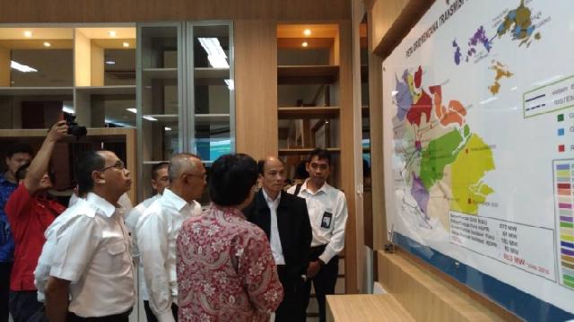 Wamen ESDM Pastikan Kesiagaan Sistem Kelistrikan Sumatera