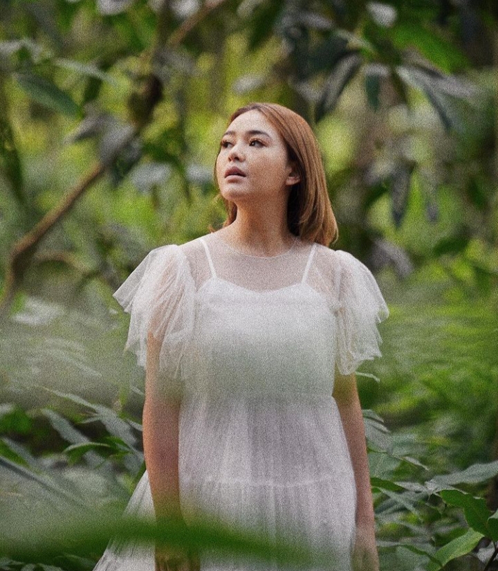 Ingin Kulit Sehat Seperti Amanda Monopo, Ini Tipsnya