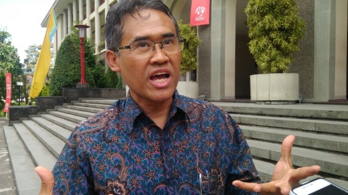 Setelah Cekal UAS, Rektor UGM Beberkan Kriteria Pembicara yang Boleh Masuk Kampusnya