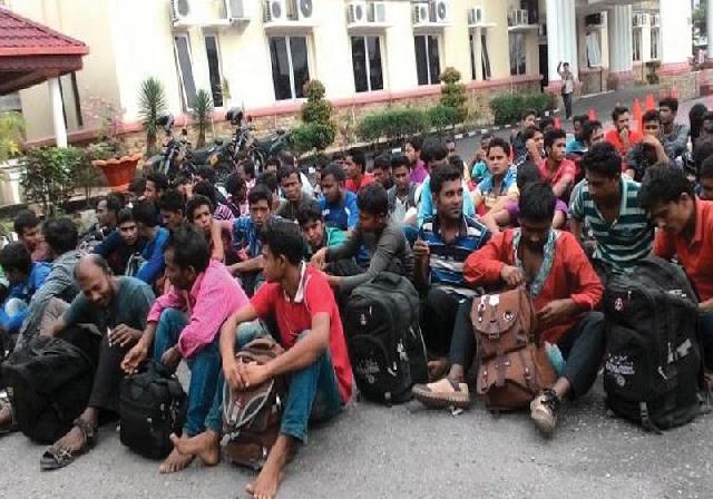 74 Imigran Bangladesh  dan Iran Diamankan