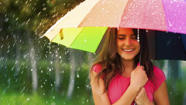 Intip 5 Tips Tetap Tampil Cantik Saat Musim Hujan